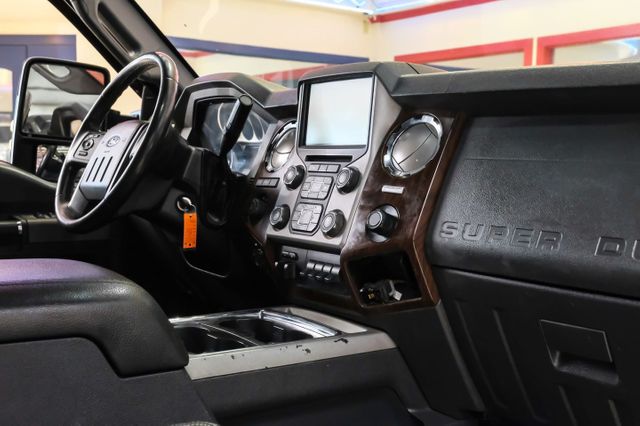 2016 Ford Super Duty F-250 Pickup Lariat | Addison, TX | Mr Car Guys