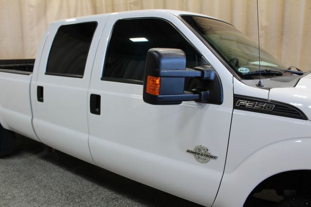 2016 Ford Super Duty F-350 Crew Cab Diesel 4x4 Tommy Gate XL | Roscoe, IL | Autoland Outlets 2016 Ford Super Duty F-350 Crew Cab Diesel 4x4 Tommy Gate XL | Roscoe, IL | Autoland Outlets