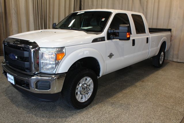 2016 Ford Super Duty F-350 Crew Cab Diesel 4x4 Tommy Gate XL | Roscoe, IL | Autoland Outlets 2016 Ford Super Duty F-350 Crew Cab Diesel 4x4 Tommy Gate XL | Roscoe, IL | Autoland Outlets