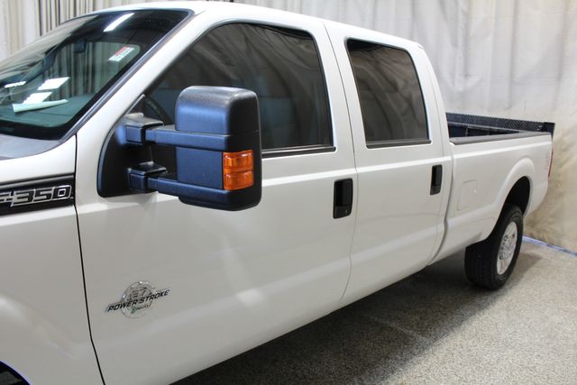 2016 Ford Super Duty F-350 Crew Cab Diesel 4x4 Tommy Gate XL | Roscoe, IL | Autoland Outlets 2016 Ford Super Duty F-350 Crew Cab Diesel 4x4 Tommy Gate XL | Roscoe, IL | Autoland Outlets