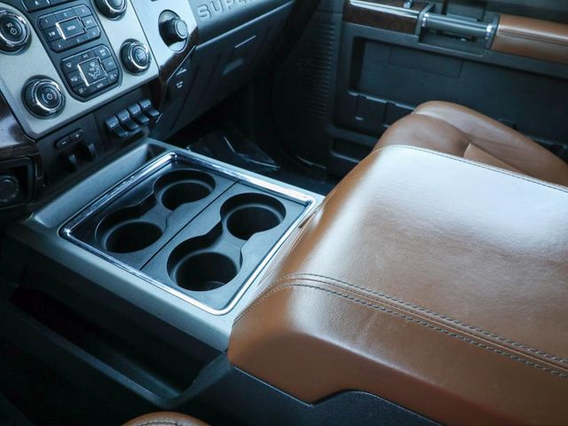 2016 Ford Super Duty F-350 SRW Pickup Platinum