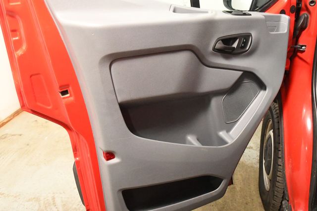 2016 Ford Transit 350 XLT 15 Passenger | Branford, CT | Sound Auto Wholesalers 2016 Ford Transit 350 XLT 15 Passenger | Branford, CT | Sound Auto Wholesalers