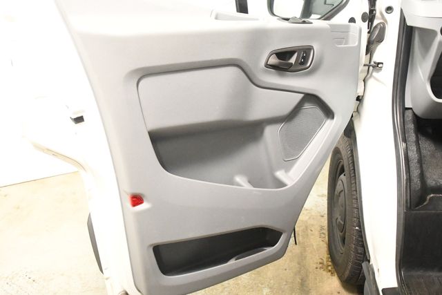 2016 Ford Transit 350 XLT 15 Passenger | Branford, CT | Sound Auto Wholesalers 2016 Ford Transit 350 XLT 15 Passenger | Branford, CT | Sound Auto Wholesalers