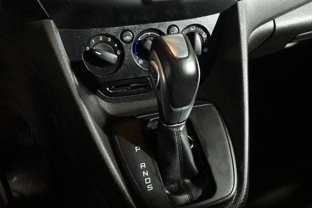 2016 Ford Transit Connect XL Cargo | Branford, CT | Sound Auto Wholesalers