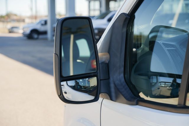 2016 Ford Transit 350 XL 15-PASSENGER / CLEAN CARFAX / LOW MILES | Austin, TX | Rocky Mountain Truck Stop Austin