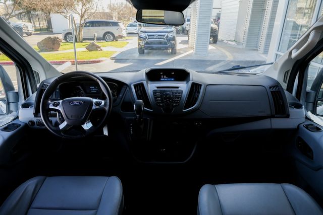 2016 Ford Transit 350 XL 15-PASSENGER / CLEAN CARFAX / LOW MILES | Austin, TX | Rocky Mountain Truck Stop Austin