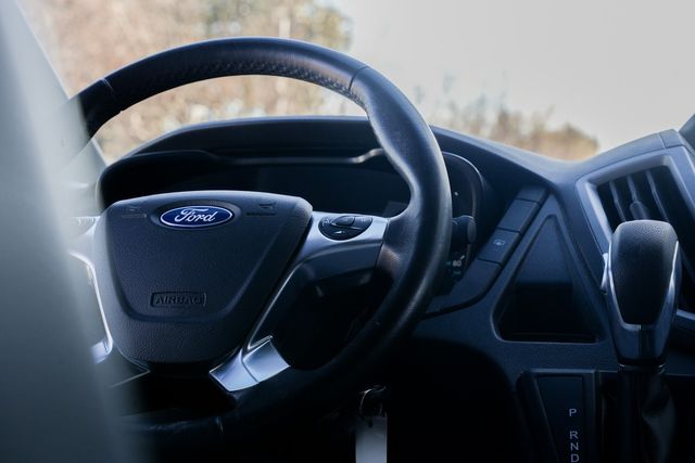 2016 Ford Transit 350 XL 15-PASSENGER / CLEAN CARFAX / LOW MILES | Austin, TX | Rocky Mountain Truck Stop Austin 2016 Ford Transit 350 XL 15-PASSENGER / CLEAN CARFAX / LOW MILES | Austin, TX | Rocky Mountain Truck Stop Austin