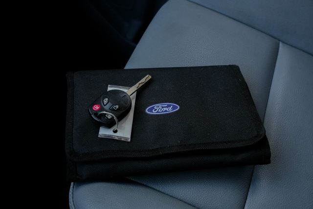 2016 Ford Transit 350 XL 15-PASSENGER / CLEAN CARFAX / LOW MILES | Austin, TX | Rocky Mountain Truck Stop Austin