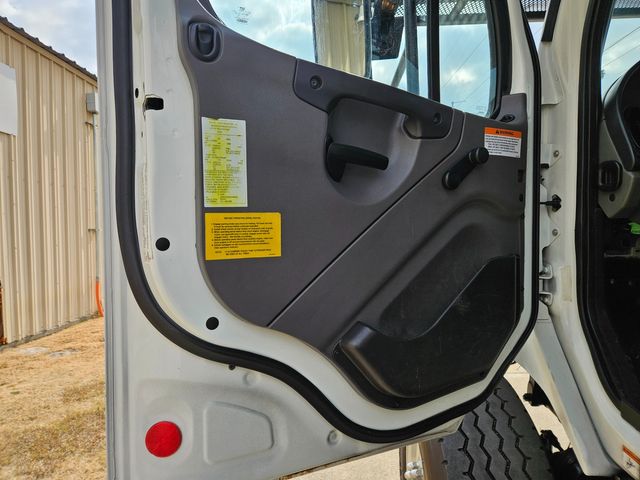 2016 Freightliner FLATBED ALTEC LRV56 FORESTRY 61 FT REAR MOUNT 4X4 FLATBED FORESTRY UNIT | Irving, TX | Pinnacle Trucks