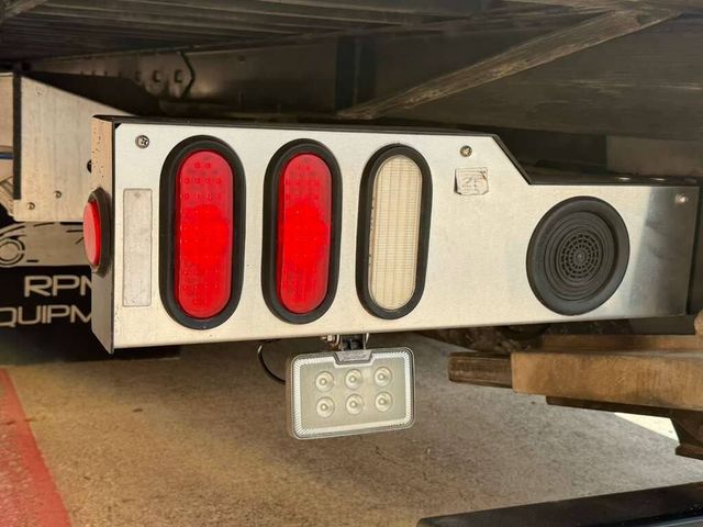 2016 Freightliner M2 106 4X2 4dr Crew Cab | Houston, TX | Houston Auto Credit 2016 Freightliner M2 106 4X2 4dr Crew Cab | Houston, TX | Houston Auto Credit