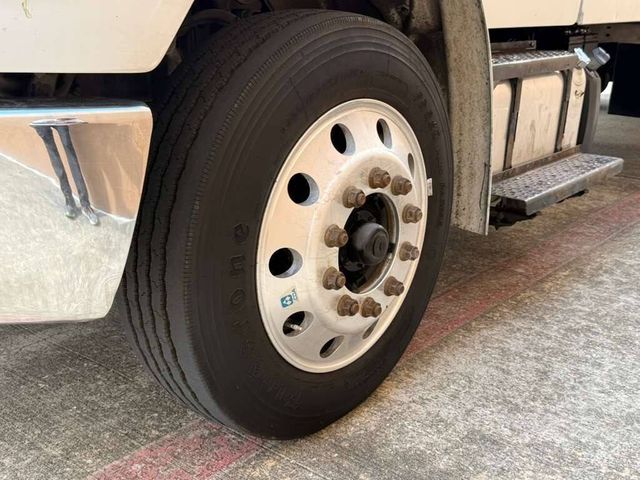 2016 Freightliner M2 106 4X2 4dr Crew Cab | Houston, TX | Houston Auto Credit 2016 Freightliner M2 106 4X2 4dr Crew Cab | Houston, TX | Houston Auto Credit