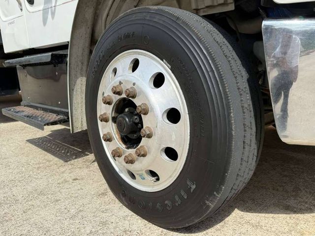 2016 Freightliner M2 106 4X2 4dr Crew Cab | Houston, TX | Houston Auto Credit 2016 Freightliner M2 106 4X2 4dr Crew Cab | Houston, TX | Houston Auto Credit