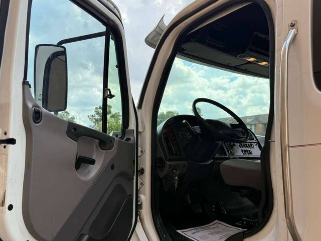 2016 Freightliner M2 106 4X2 4dr Crew Cab | Houston, TX | Houston Auto Credit 2016 Freightliner M2 106 4X2 4dr Crew Cab | Houston, TX | Houston Auto Credit