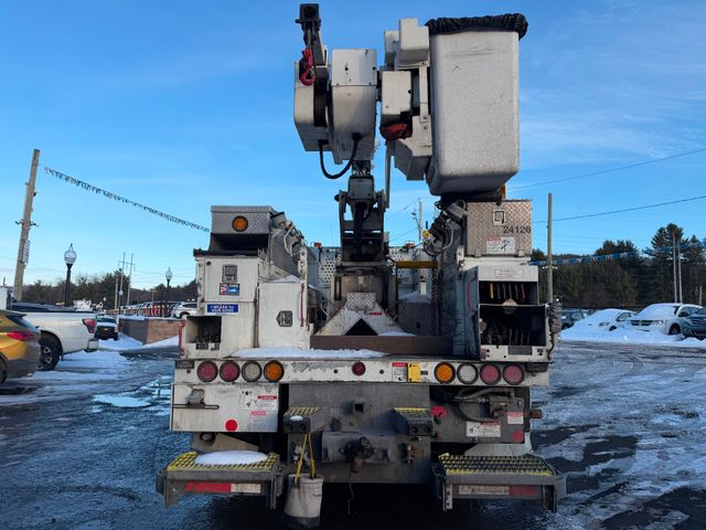 2016 Freightliner M2 HiRanger 57'