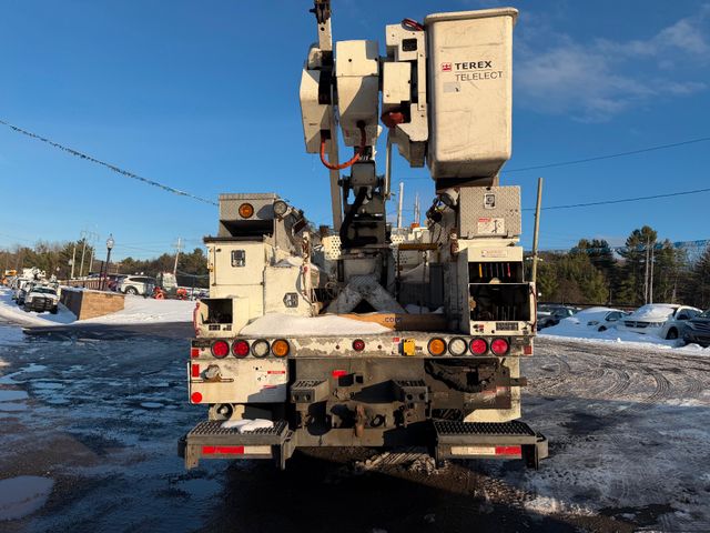 2016 Freightliner M2 HiRanger 57'