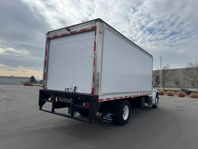 2016 Freightliner M2  20' Reefer 