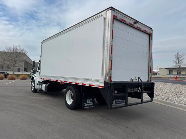 2016 Freightliner M2  20' Reefer 