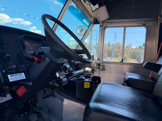 2016 Freightliner MT55