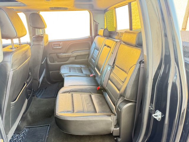 2016 GMC DENALI  2500HD 4x4 6.6L Duramax DIESEL