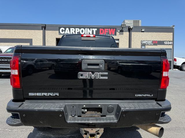 2016 GMC DENALI  2500HD 4x4 6.6L Duramax DIESEL