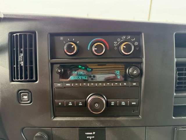 2016 GMC SAVANA G350012FT Utility Box V8 | Canton, Ohio | Ohio Auto Warehouse LLC