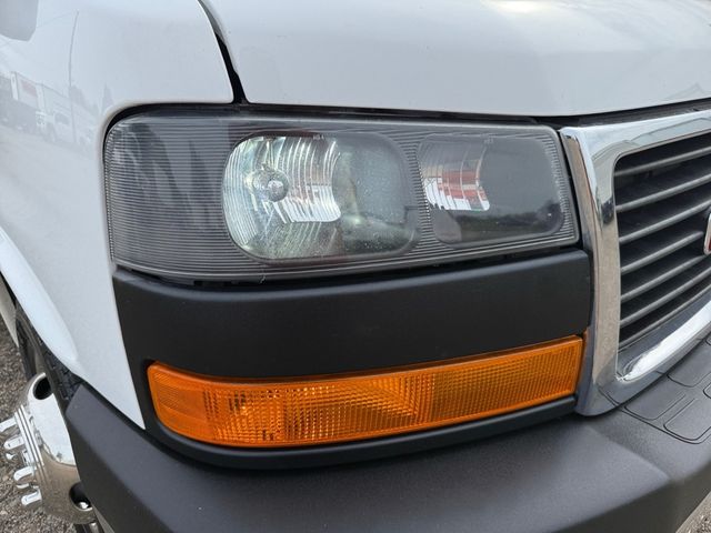 2016 GMC SAVANA G350012FT Utility Box V8 | Canton, Ohio | Ohio Auto Warehouse LLC 2016 GMC SAVANA G350012FT Utility Box V8 | Canton, Ohio | Ohio Auto Warehouse LLC