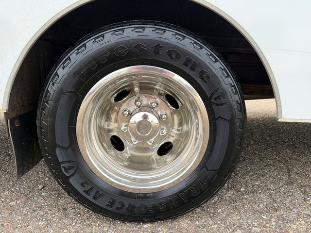 2016 GMC SAVANA G350012FT Utility Box V8 | Canton, Ohio | Ohio Auto Warehouse LLC