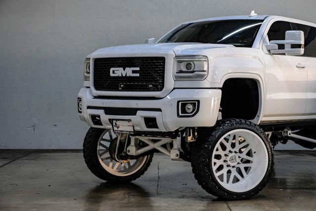 2016 GMC Sierra 2500HD Denali COGNITO LIFT 26" Specalty Forged 37" M/T | Dallas, TX | East Dallas Diesel 2016 GMC Sierra 2500HD Denali COGNITO LIFT 26" Specalty Forged 37" M/T | Dallas, TX | East Dallas Diesel
