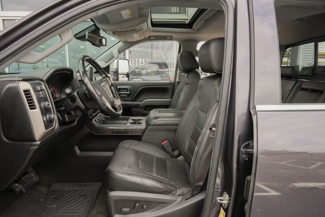 2016 GMC Sierra 2500HD Denali 4X4 W/ UPGRADES / CLEAN CARFAX 1-OWNER | Austin, TX | Rocky Mountain Truck Stop Austin