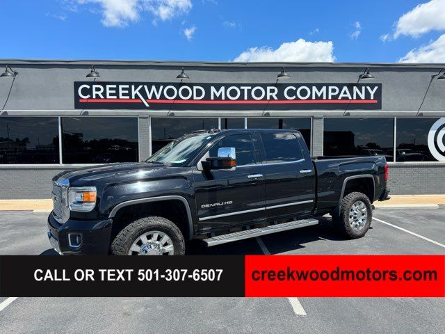 2016 GMC Sierra 2500HD Denali 4X4 Crew Cab Duramax Diesel Allison 20s