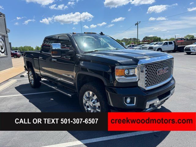 2016 GMC Sierra 2500HD Denali 4X4 Crew Cab Duramax Diesel Allison 20s