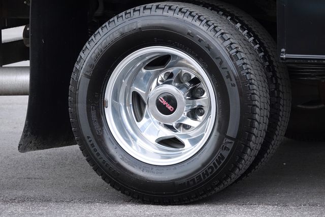 2016 GMC Sierra 3500HD CC SLE | Carrollton, TX | Perfect Motorcars 2016 GMC Sierra 3500HD CC SLE | Carrollton, TX | Perfect Motorcars