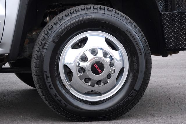 2016 GMC Sierra 3500HD CC SLE | Carrollton, TX | Perfect Motorcars 2016 GMC Sierra 3500HD CC SLE | Carrollton, TX | Perfect Motorcars