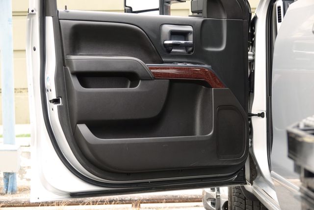 2016 GMC Sierra 3500HD CC SLE | Carrollton, TX | Perfect Motorcars 2016 GMC Sierra 3500HD CC SLE | Carrollton, TX | Perfect Motorcars