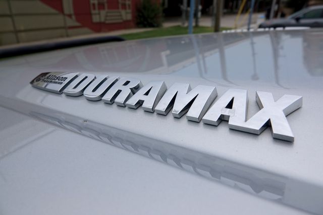 2016 GMC Sierra 3500HD CC SLE | Carrollton, TX | Perfect Motorcars 2016 GMC Sierra 3500HD CC SLE | Carrollton, TX | Perfect Motorcars