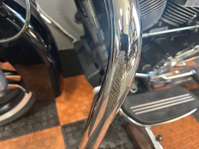 2016 Harley-Davidson Road Glide Base