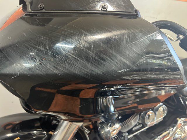 2016 Harley-Davidson Road Glide Base