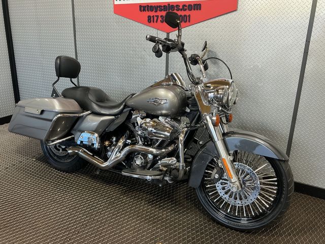 2016 Harley-Davidson Road King Base | Fort Worth, TX | TX Toy Sales 2016 Harley-Davidson Road King Base | Fort Worth, TX | TX Toy Sales