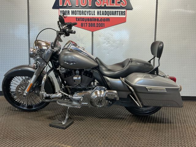 2016 Harley-Davidson Road King Base | Fort Worth, TX | TX Toy Sales 2016 Harley-Davidson Road King Base | Fort Worth, TX | TX Toy Sales