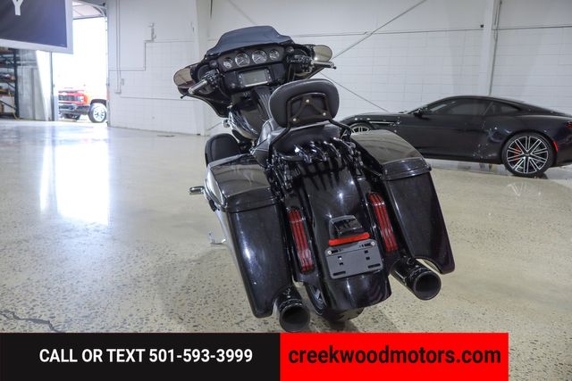 2016 Harley-Davidson Street Glide CVO Cruiser Touring Sport Black 1 Owner Financing 2016 Harley-Davidson Street Glide CVO Cruiser Touring Sport Black 1 Owner Financing
