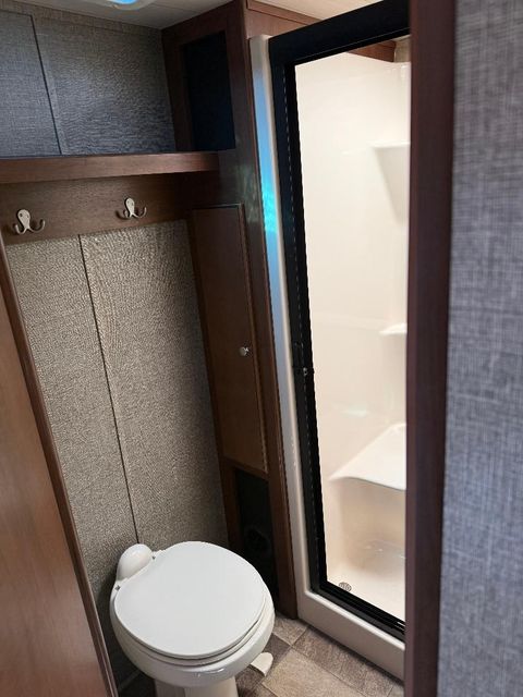 2016 Heartland OAKMONT 325RE