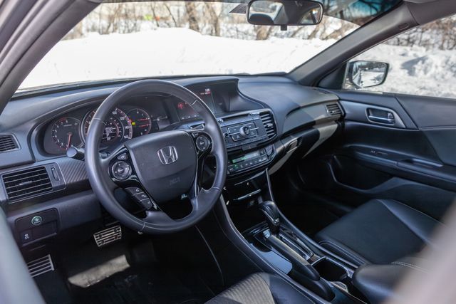 2016 Honda Accord Sport w/ 35 MPG, Remote Start, Enkei Wheels