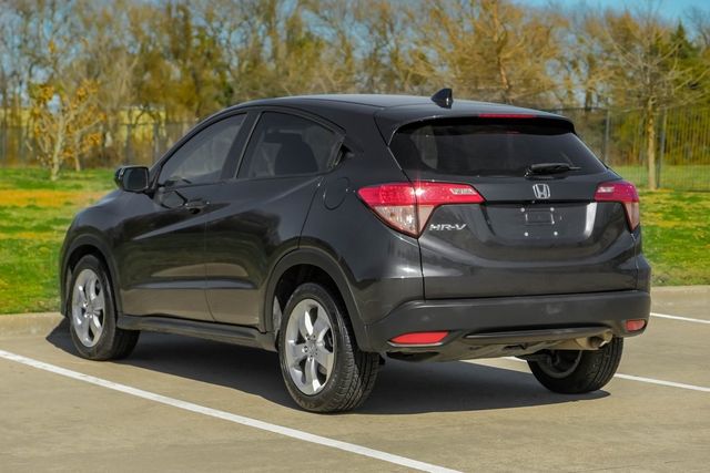 2016 Honda HR-V EX Heated Seats Moonroof Push Start Dual Climate 2016 Honda HR-V EX Heated Seats Moonroof Push Start Dual Climate