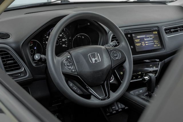 2016 Honda HR-V EX Heated Seats Moonroof Push Start Dual Climate 2016 Honda HR-V EX Heated Seats Moonroof Push Start Dual Climate