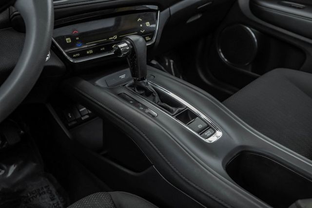 2016 Honda HR-V EX Heated Seats Moonroof Push Start Dual Climate 2016 Honda HR-V EX Heated Seats Moonroof Push Start Dual Climate