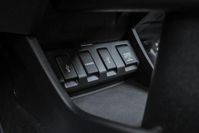 2016 Honda HR-V EX Heated Seats Moonroof Push Start Dual Climate 2016 Honda HR-V EX Heated Seats Moonroof Push Start Dual Climate