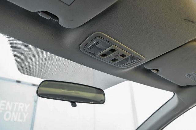 2016 Honda HR-V EX Heated Seats Moonroof Push Start Dual Climate 2016 Honda HR-V EX Heated Seats Moonroof Push Start Dual Climate