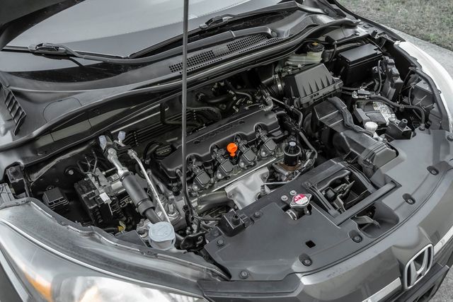 2016 Honda HR-V EX Heated Seats Moonroof Push Start Dual Climate 2016 Honda HR-V EX Heated Seats Moonroof Push Start Dual Climate