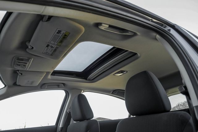 2016 Honda HR-V EX Heated Seats Moonroof Push Start Dual Climate 2016 Honda HR-V EX Heated Seats Moonroof Push Start Dual Climate