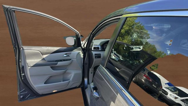 2016 Honda Odyssey EX-L w/RES | Alpharetta, GA | Star Motors 2016 Honda Odyssey EX-L w/RES | Alpharetta, GA | Star Motors